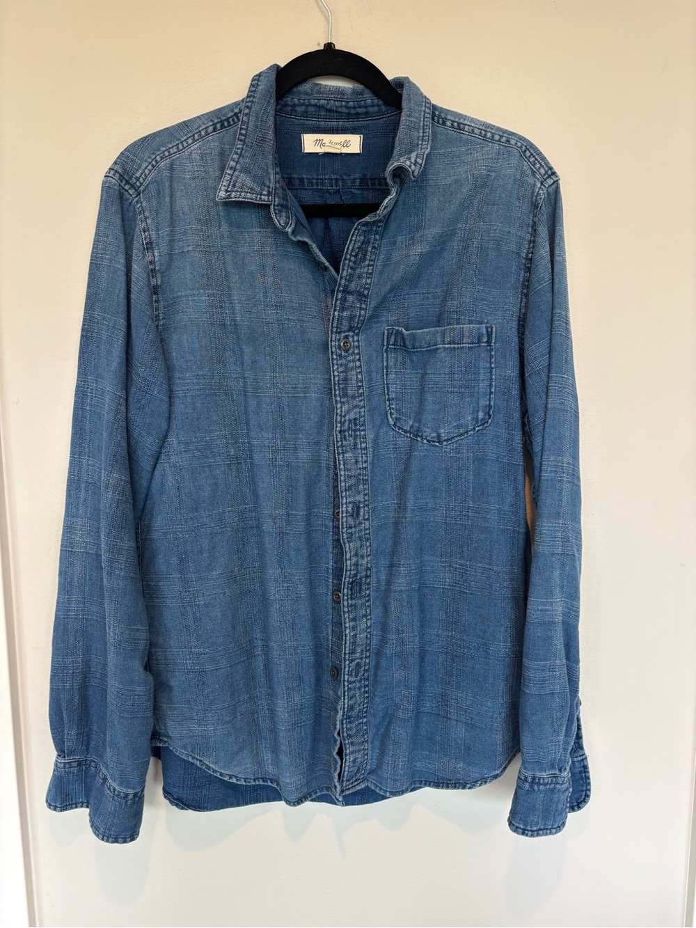 Madewell Women's Light Blue Denim Button-Down Shirt
